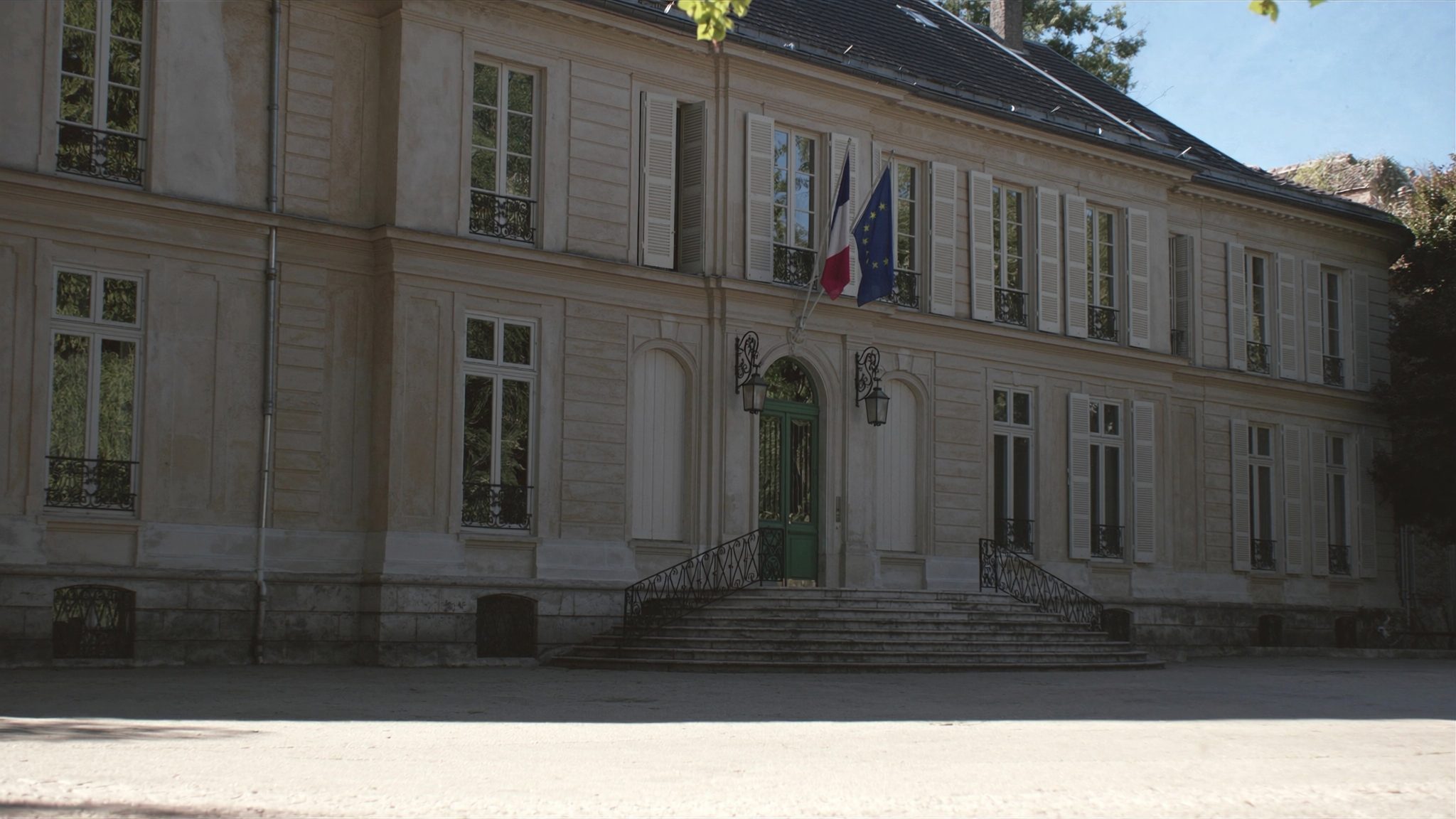 Embassy building